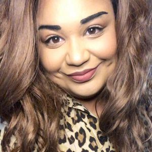 Meet your Posher, Monika